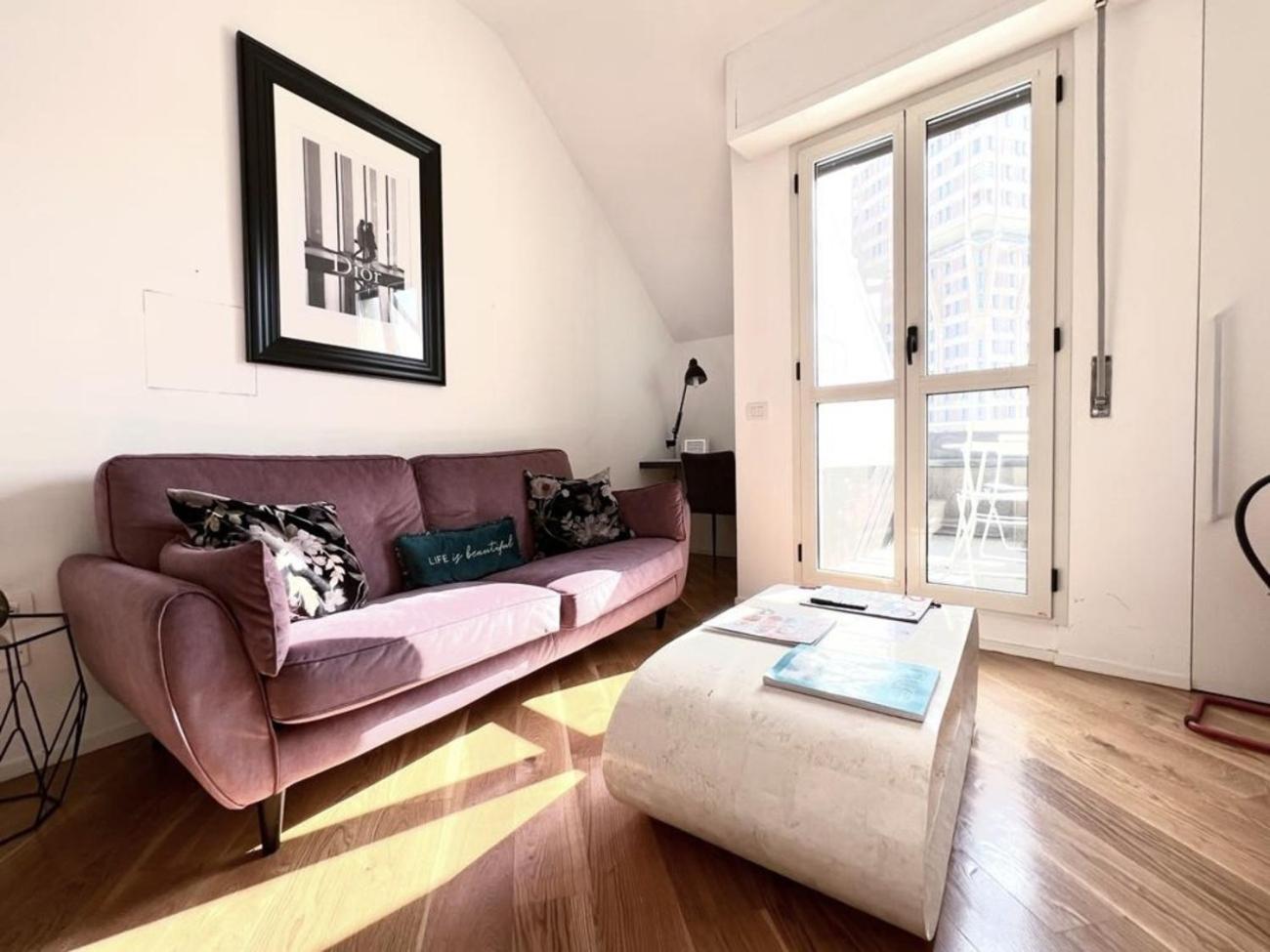 Comecasa Attic 5 Min Walk From Duomo Milano Exteriör bild