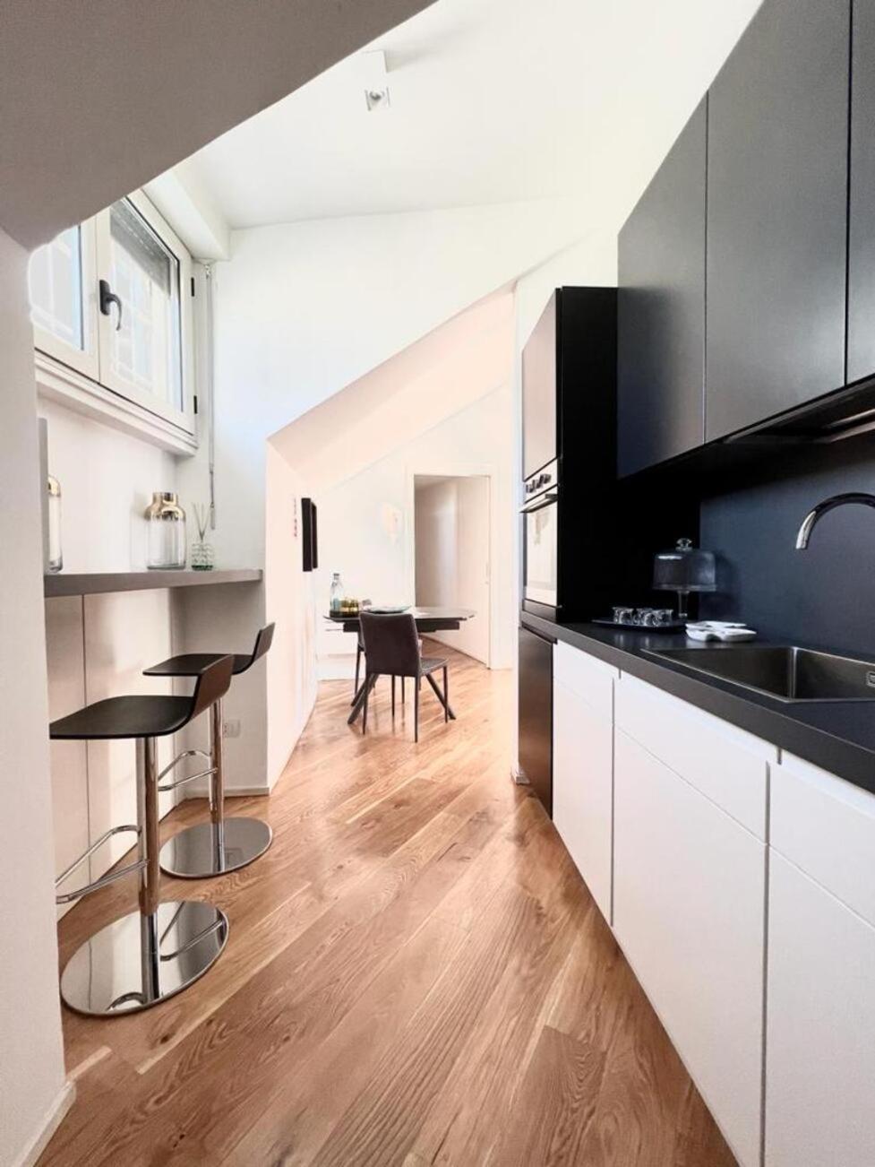 Comecasa Attic 5 Min Walk From Duomo Milano Exteriör bild